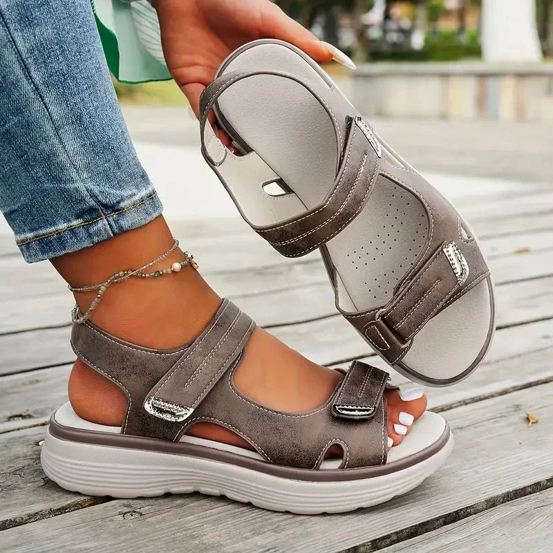 Summer Fashion Durable Outdoor Beach Lightweight Platform Sandals